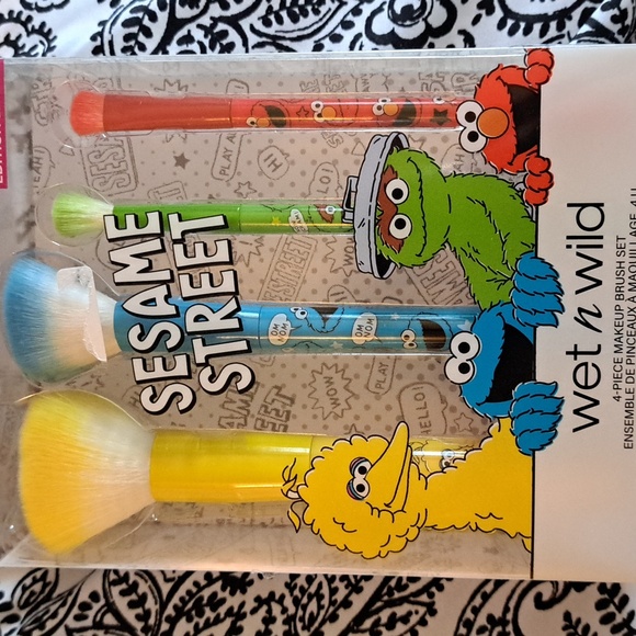 Beauty Bundle - Picture 2 of 4